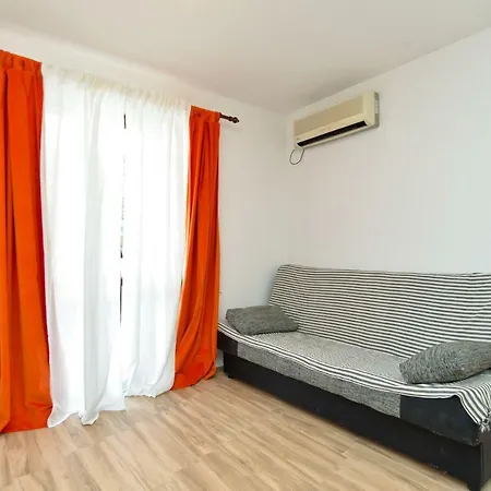 Marija 85 Lägenhet Fažana