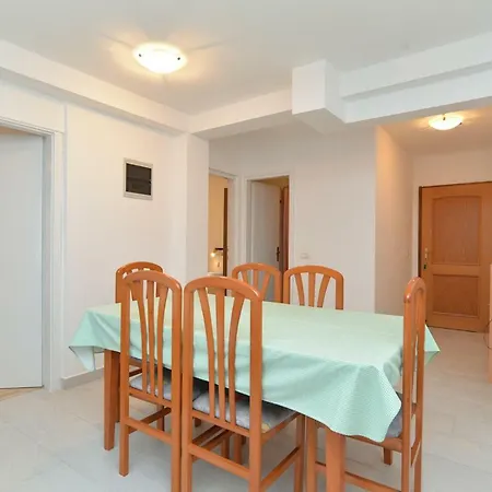 Marija 85 Apartment *